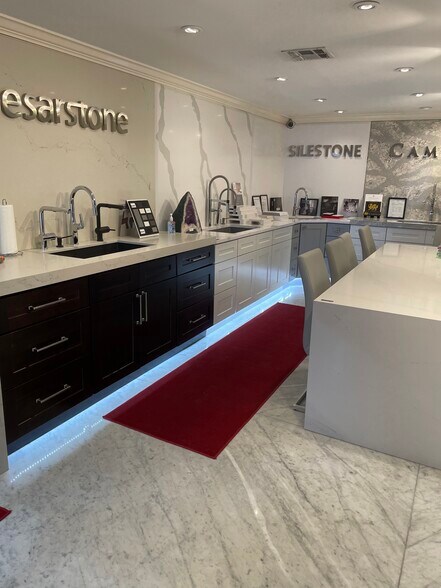 More Photos Of 990 NW 13th Ter, Fort Lauderdale Warehouse For Sale