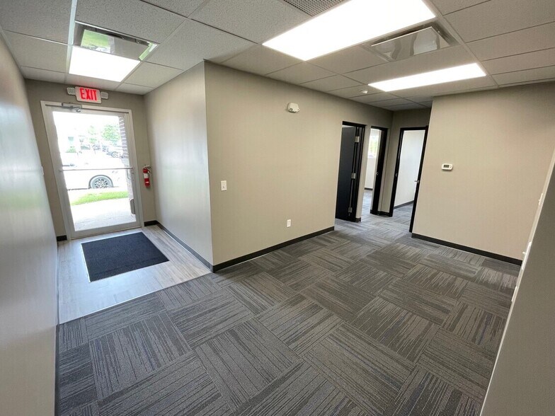 More Photos Of 222 N Buffalo St, Warsaw Office For Lease