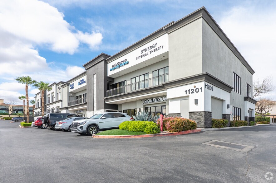 Primary Photo Of 11201 S Eastern Ave, Henderson Medical For Lease