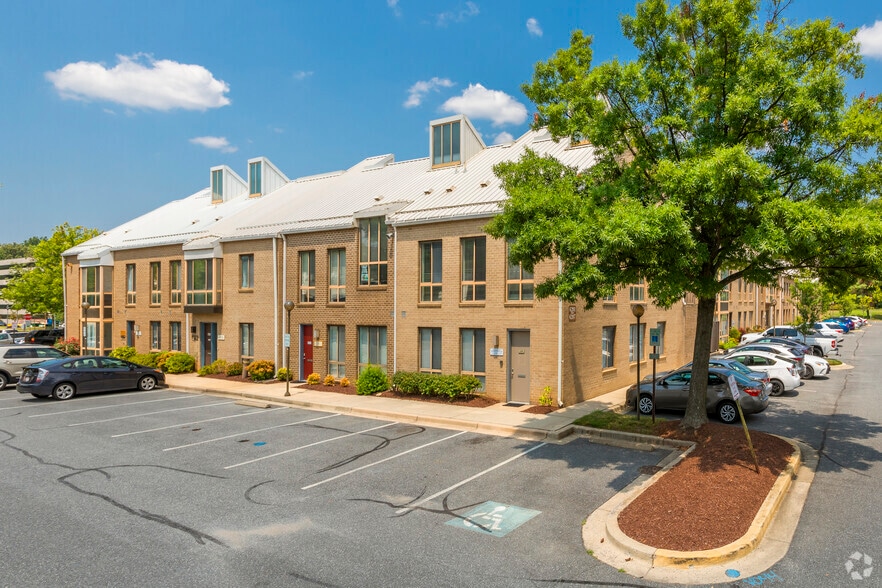More Photos Of 6201-6215 Executive Blvd, Rockville Medical For Sale