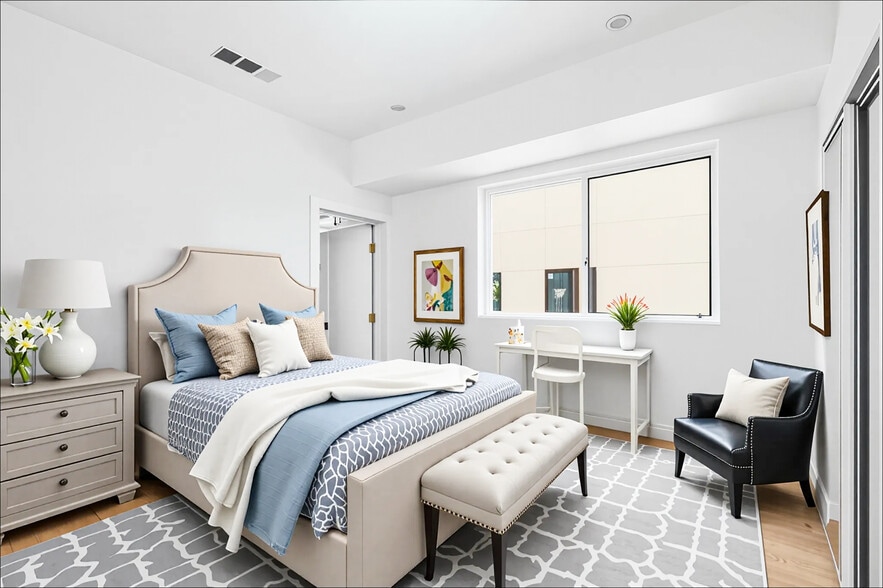 More Photos Of 1359 W 35th Pl, Los Angeles Multifamily For Sale