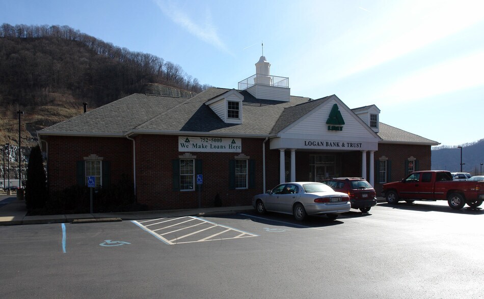 More Photos Of 75-77 Norman Morgan Blvd, Logan Unknown For Lease