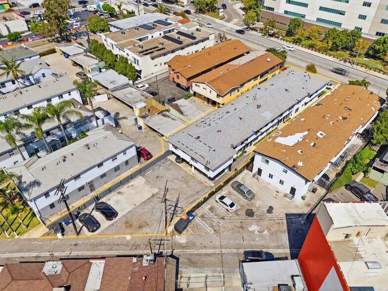 More Photos Of 6036 Cadillac Ave, Los Angeles Multifamily For Sale