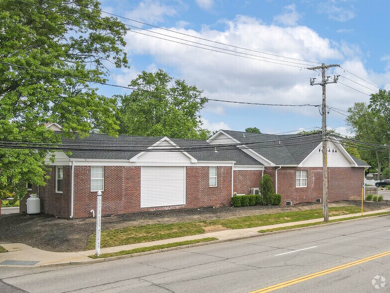 More Photos Of 55 Veterans Memorial Hwy, Commack Medical For Lease