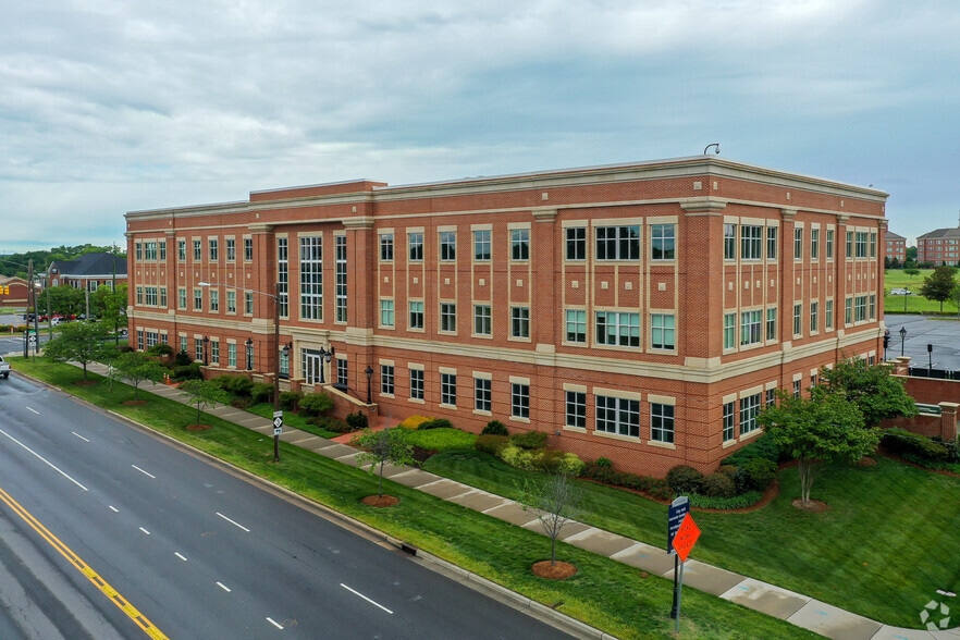 More Photos Of 201 Dale Earnhardt Blvd, Kannapolis Medical For Lease