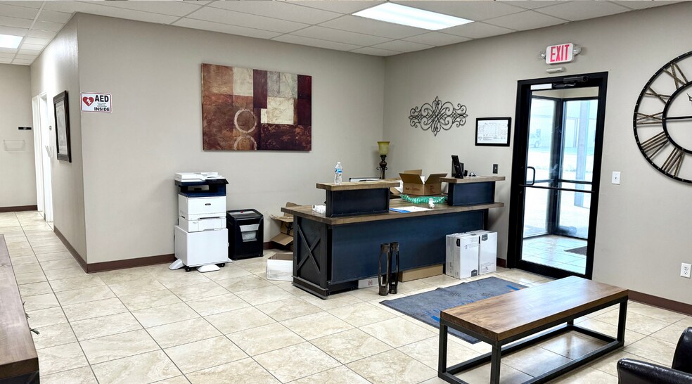 More Photos Of 11000 W County Road 72, Midland Distribution For Lease