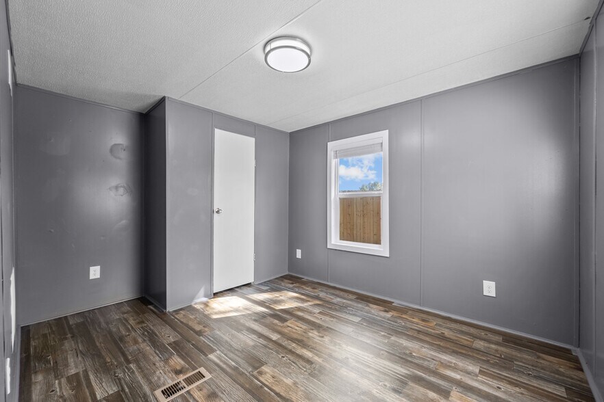 More Photos Of 9572 Hwy 41 W, Pink Hill Land For Sale