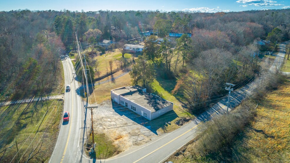 More Photos Of 9439 Hixson Pike, Soddy Daisy Convenience Store For Sale