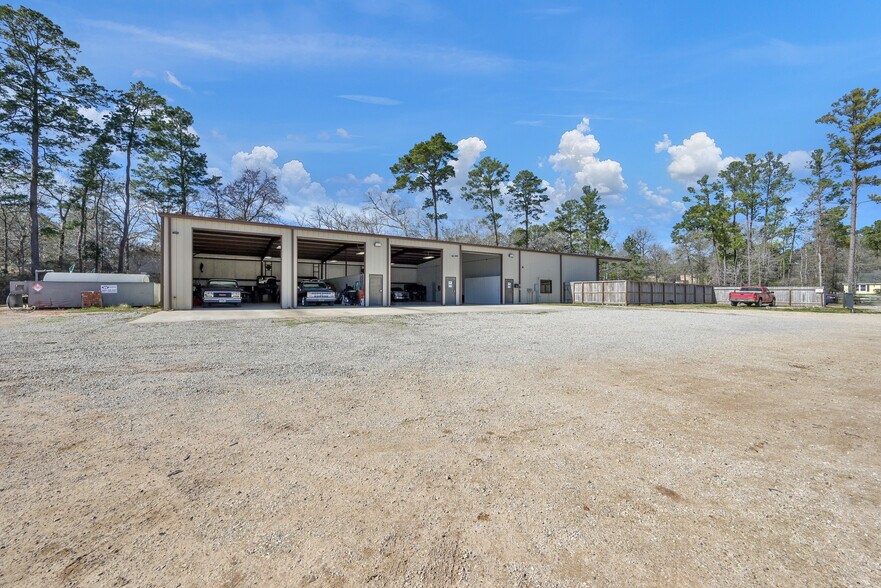 More Photos Of 15513 Capitol Hill Rd, Montgomery Service For Sale