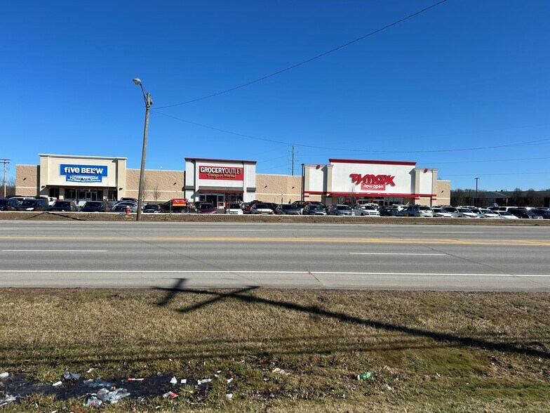 Primary Photo Of 4415 Leavitt Rd, Lorain Freestanding For Lease