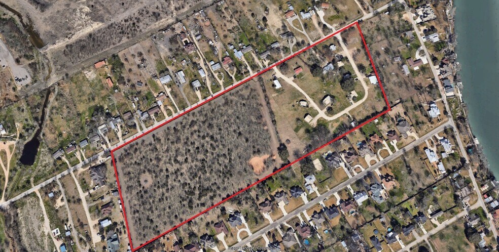 More Photos Of 517 Lakeside pass, New Braunfels Land For Sale