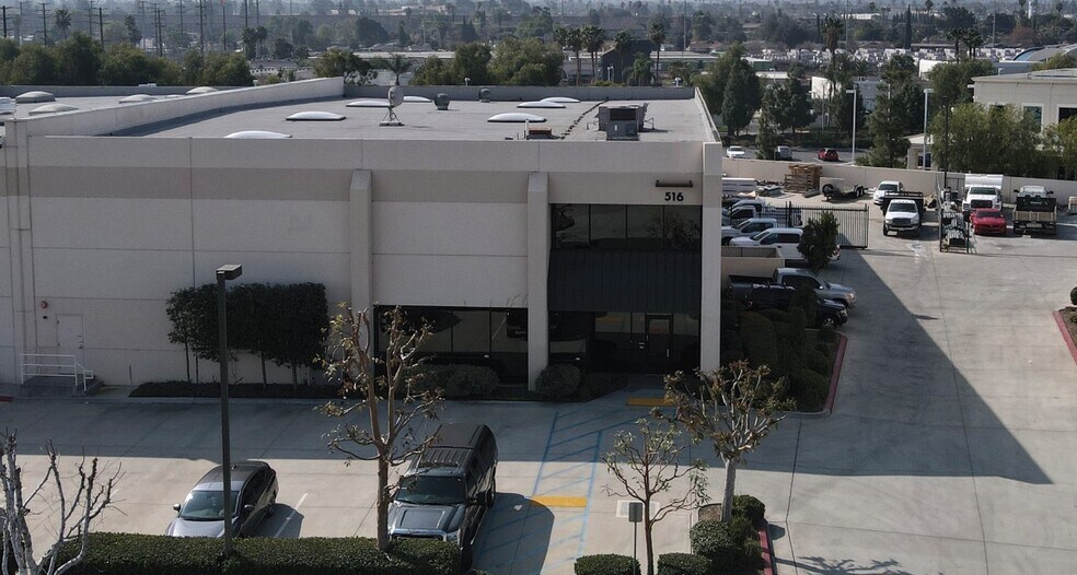More Photos Of 516 Malloy Ct, Corona Warehouse For Lease