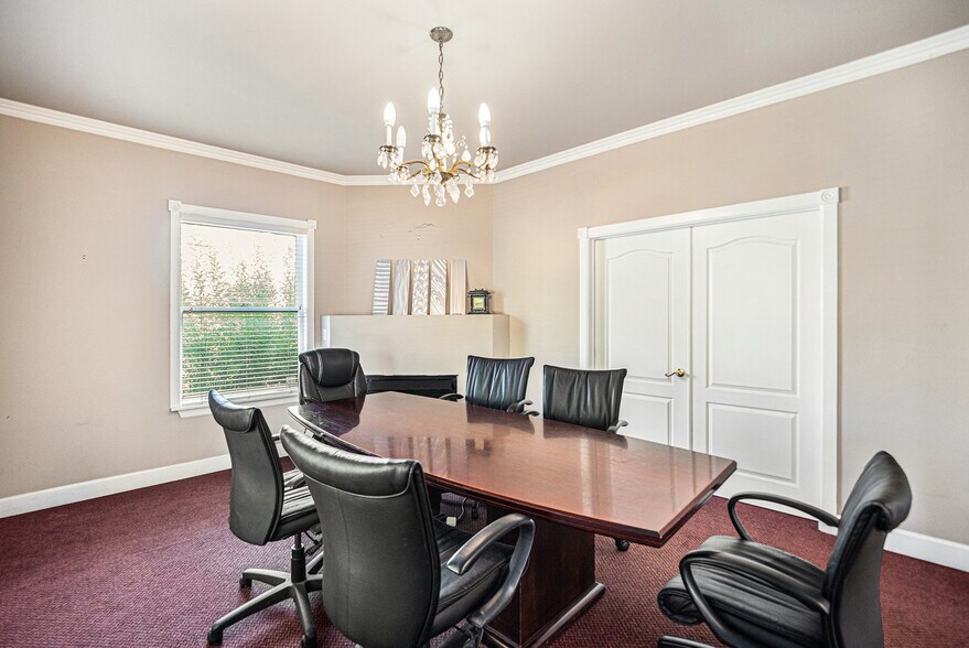 More Photos Of 1670 York St, Denver Office For Sale