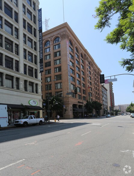 More Photos Of 610 S Main St, Los Angeles Apartments For Lease