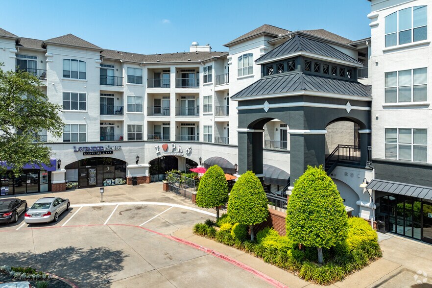 More Photos Of 7927 Forest Ln, Dallas Apartments For Lease