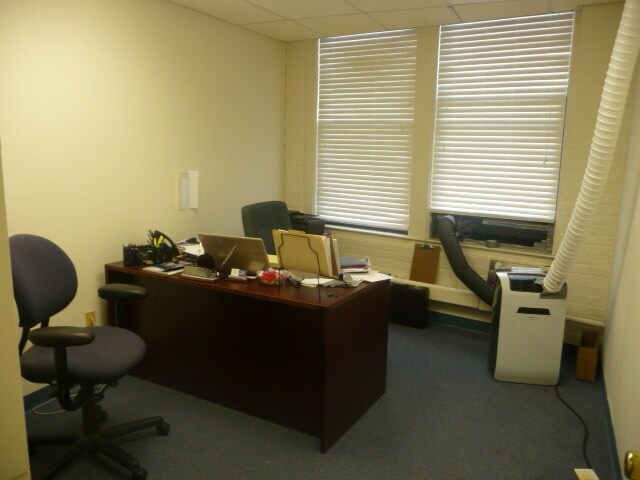 More Photos Of 376 Nash Rd, New Bedford Refrigeration Cold Storage For Sale