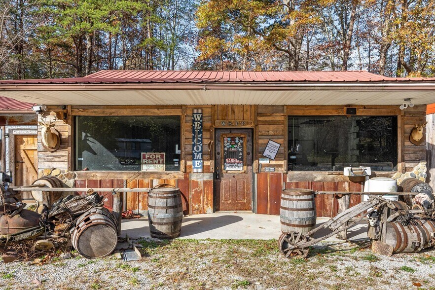 More Photos Of 11882 New Highway 68, Tellico Plains Storefront Retail Office For Sale