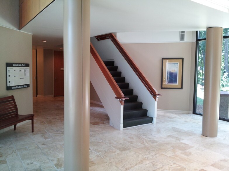 More Photos Of 1 Harbison Way, Columbia Medical For Lease