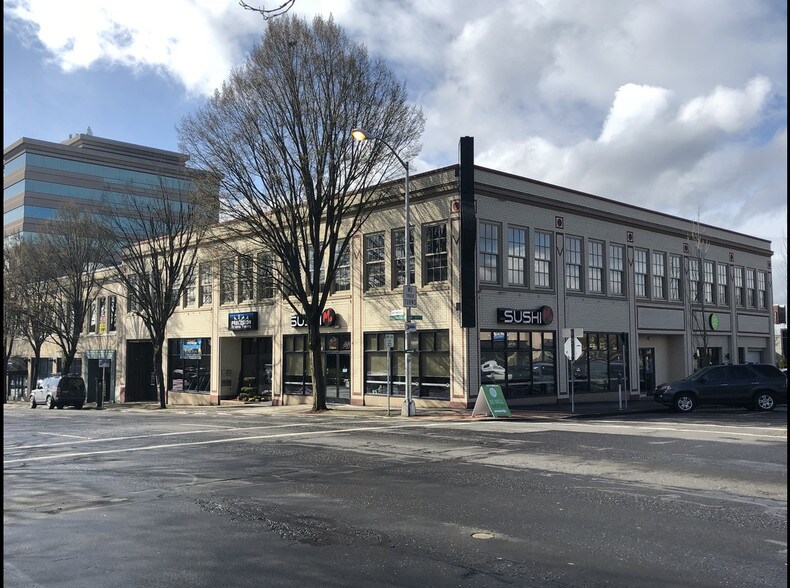 More Photos Of 1012 Washington St, Vancouver Storefront Retail Office For Lease