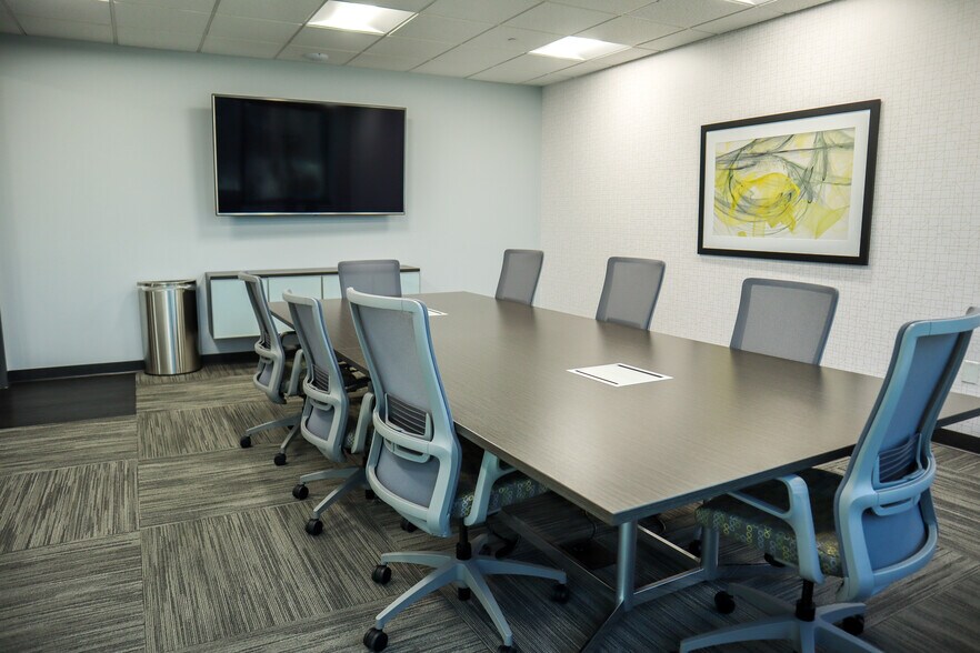 More Photos Of N19W24400 Riverwood Dr, Waukesha Office For Sale