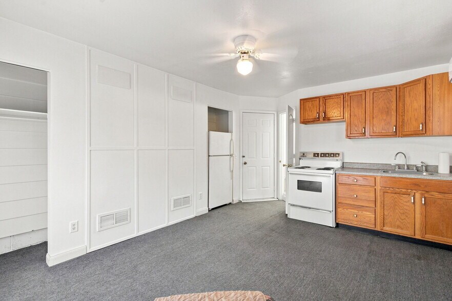 More Photos Of 3741 State Rte 30 Hwy, Lonedell Multifamily For Sale