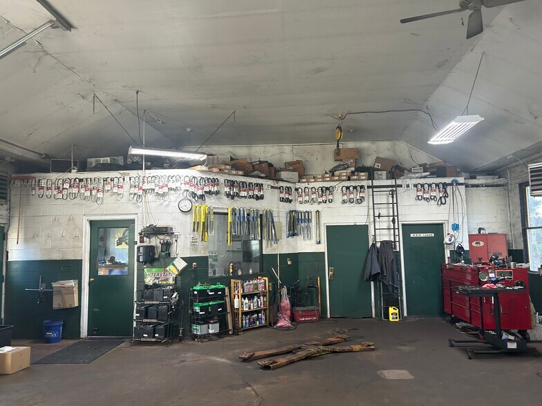 More Photos Of 1434 Ridge Rd, Webster Auto Repair For Sale