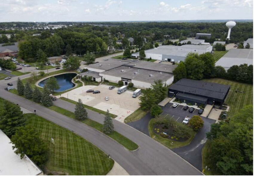 More Photos Of 100 Commerce Blvd, Loveland Warehouse For Lease