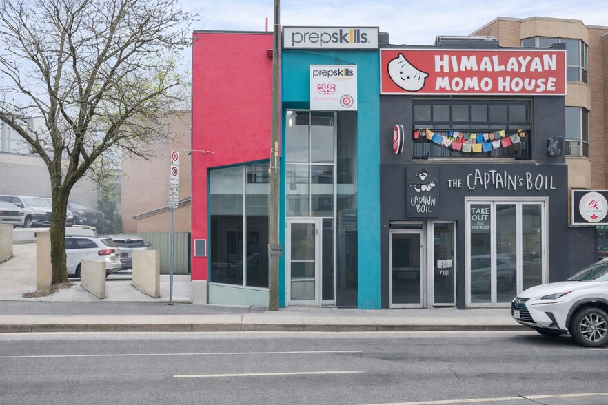 More Photos Of 2657 Yonge St, Toronto Storefront Retail Office For Lease