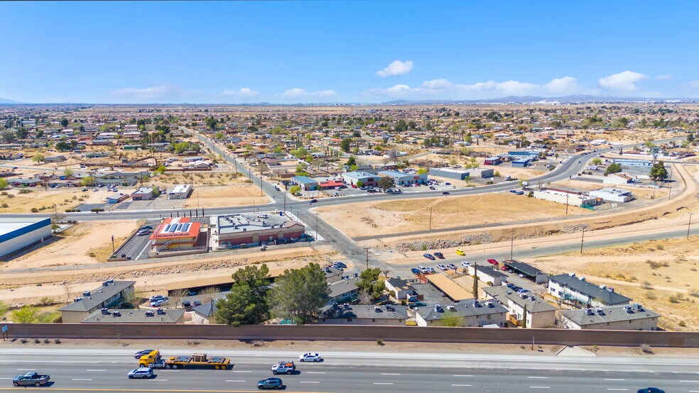 More Photos Of 15523 Barranca Way, Victorville Apartments For Sale