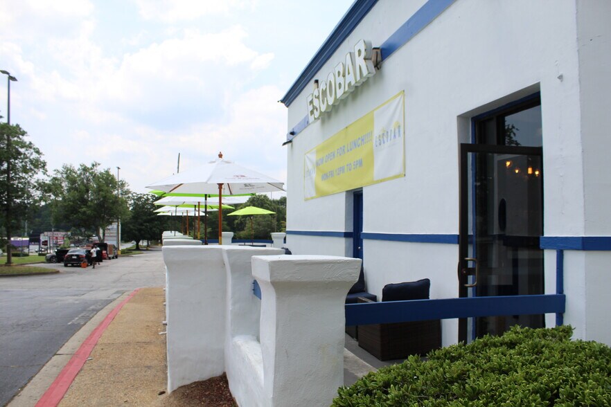 More Photos Of 1140 Mt. Zion Rd, Morrow Restaurant For Sale