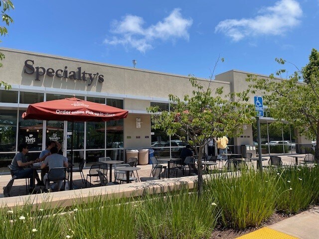 More Photos Of 645 Ellis St, Mountain View Freestanding For Lease