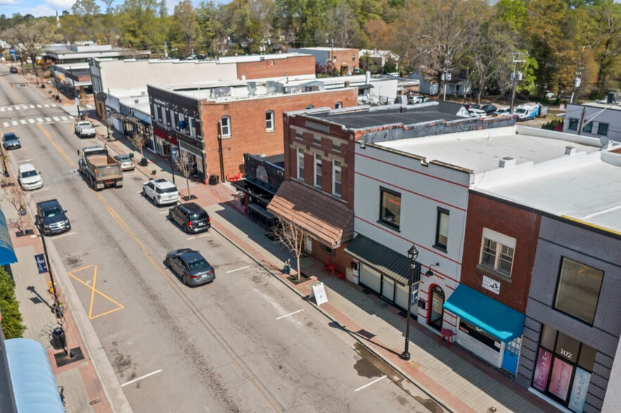 More Photos Of 108 N Arendell Ave, Zebulon Office For Sale