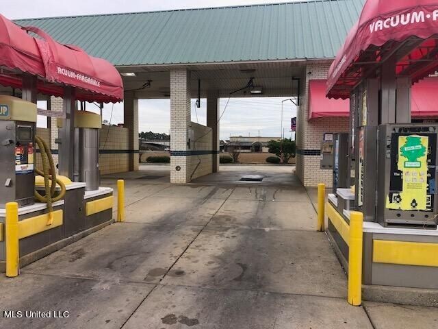 More Photos Of 10497 Diberville Blvd, Diberville Carwash For Sale