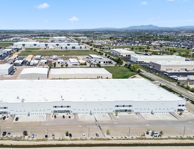 More Photos Of 1906 Smeed Pkwy, Caldwell Warehouse For Lease