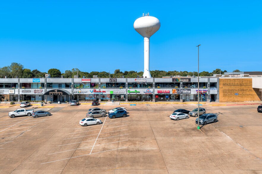 More Photos Of , Broken Arrow General Retail For Sale