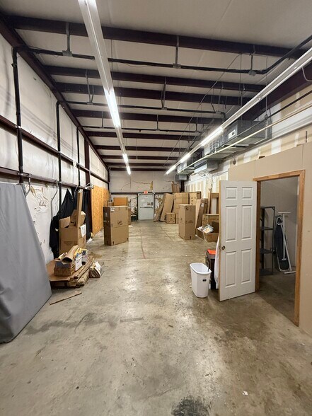 More Photos Of 5484 Cliff Gookin Blvd, Tupelo Flex For Lease