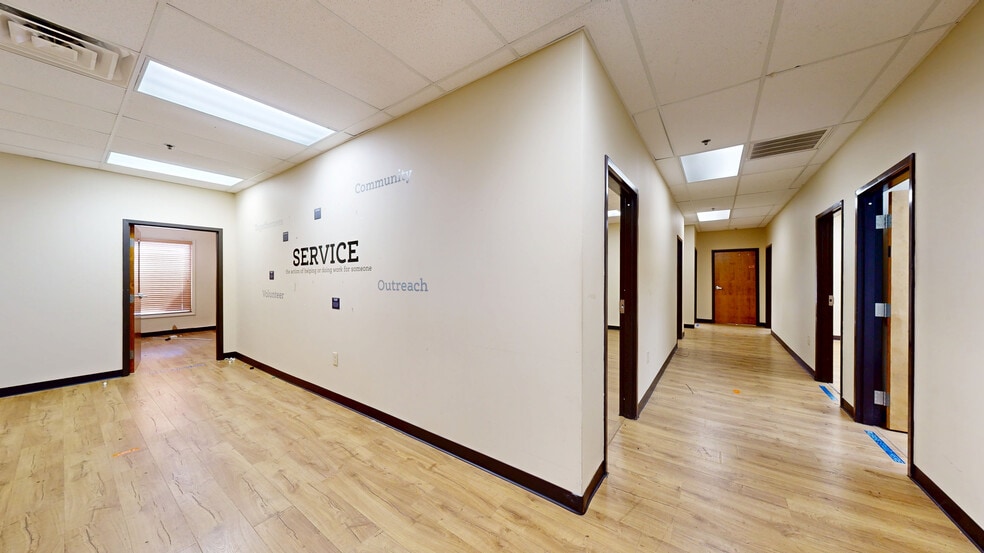 More Photos Of 211 Pine Rd, Easley Warehouse For Sale