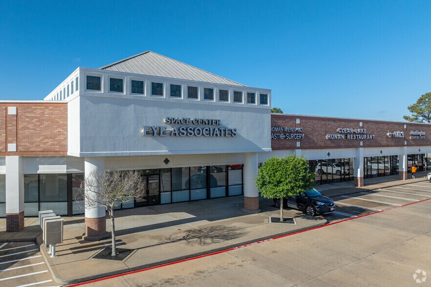 More Photos Of 2323 Clear Lake City Blvd, Houston Unknown For Lease
