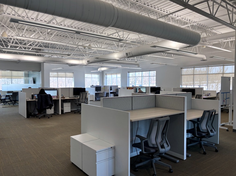 More Photos Of 4020 E Beltline Ave NE, Grand Rapids Medical For Sale