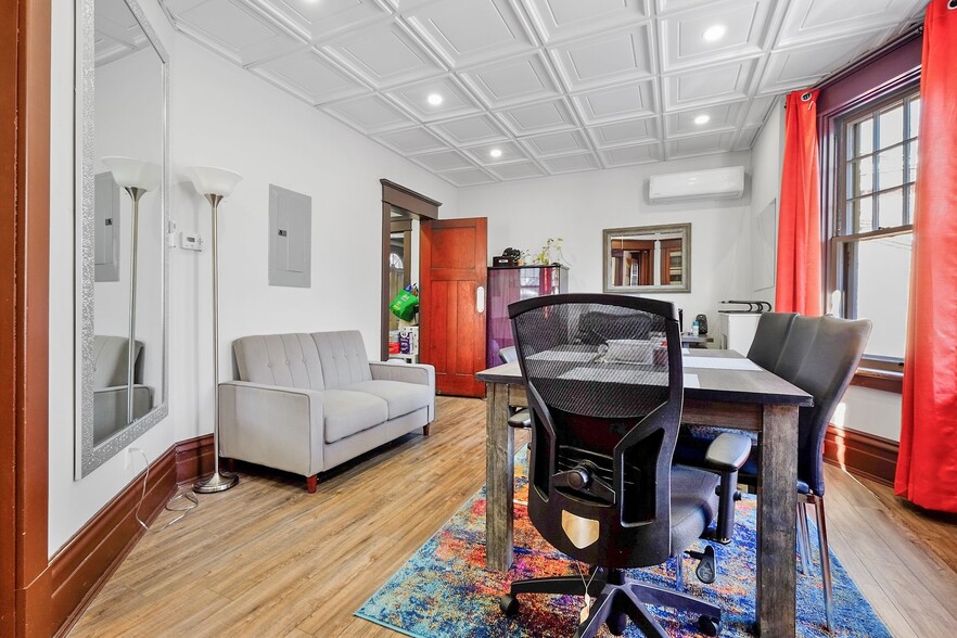 More Photos Of 1031 Carling Av, Ottawa Apartments For Sale