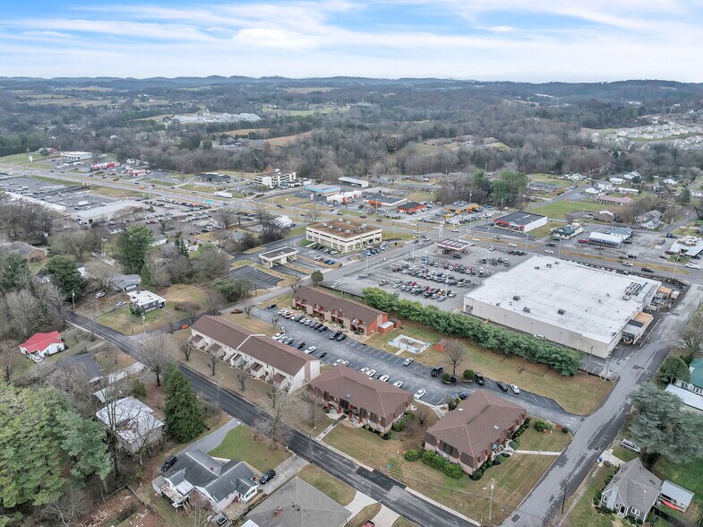 More Photos Of 506 Ellis st, Jefferson City Apartments For Sale