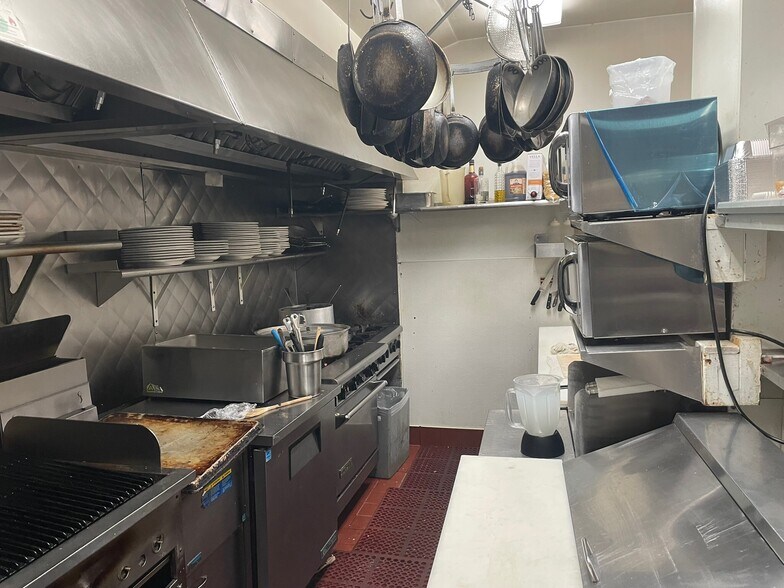 More Photos Of 124 Bank St, Grass Valley Restaurant For Sale