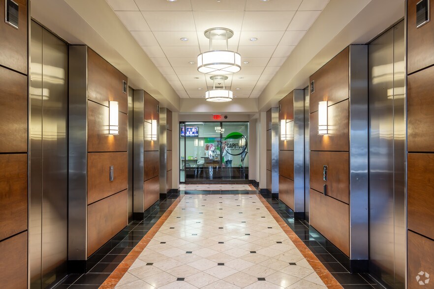 More Photos Of 124 W Capitol Ave, Little Rock Office For Lease