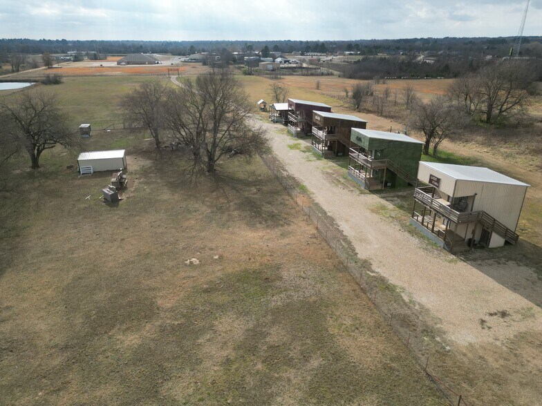 More Photos Of 2655 E 2078 Rd, Hugo Specialty For Sale