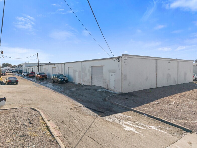 More Photos Of 11005 Indian Trl, Dallas Unknown For Lease