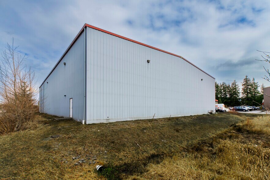 More Photos Of 3903 Spur Ridge Ln, Bellingham Warehouse For Sale