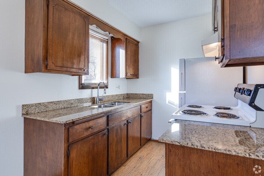 More Photos Of 3554 17th Ave S, Minneapolis Apartments For Sale