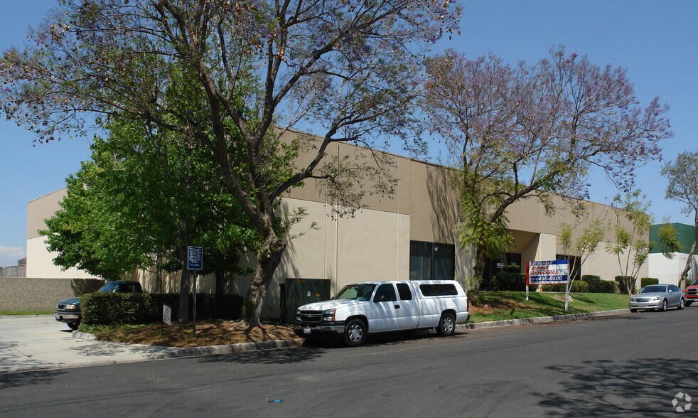 Primary Photo Of 1651 Market St, Corona Warehouse For Lease
