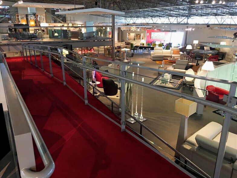 More Photos Of 8330 S Colorado Blvd, Littleton Freestanding For Sale