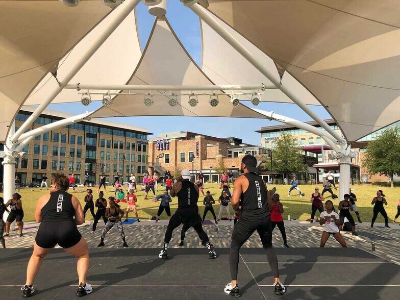 More Photos Of 3300 Olympus Blvd, Coppell Office For Lease